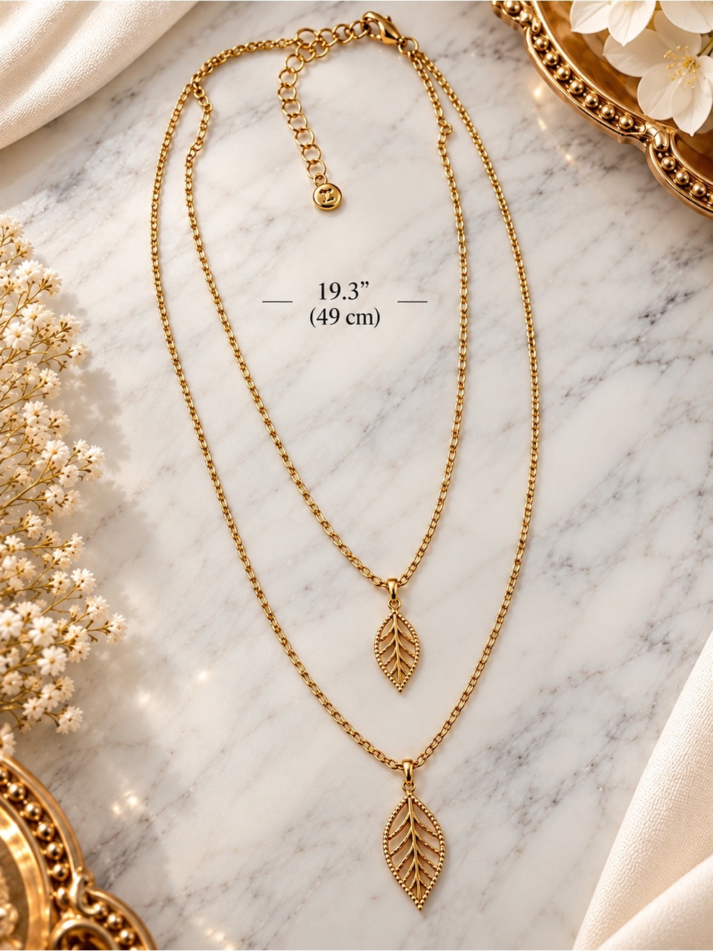 Gold Leaf Layered Necklace - Elegant Women’s Jewelry - Picture 3 of 3